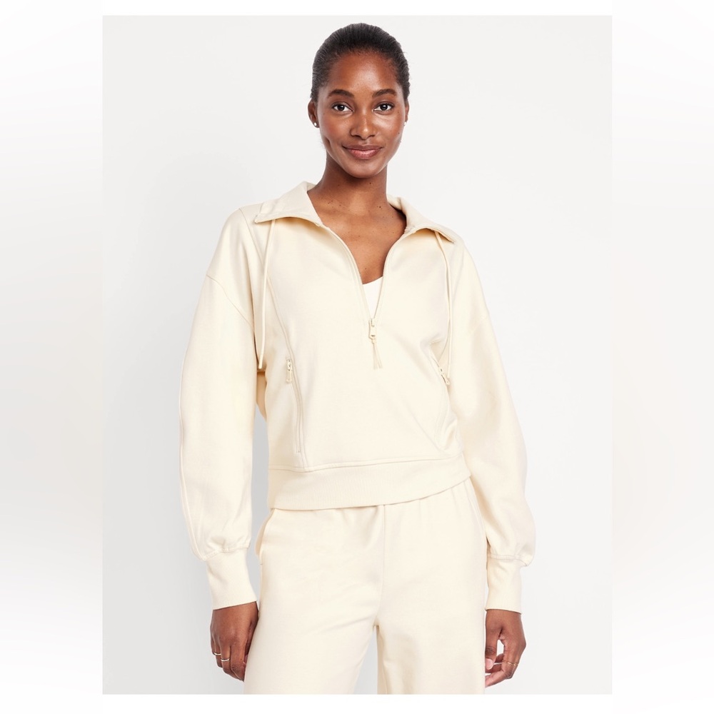 Old Navy Dynamic Fleece Half-Zip Sweatshirt